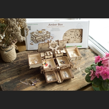 Bursztynowa Szkatułka - UGEARS